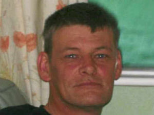 Supporting image for story: Shropshire family's tributes to 'best dad' killed under car he was working on