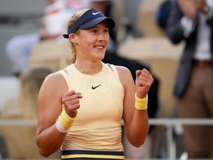 Supporting image for story: Mirra Andreeva and Jasmine Paolini reach French Open semis on day of shocks