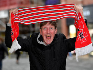 Supporting image for story: Kidderminster Harriers fans dare to dream on their big day in the FA Cup