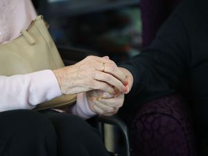 Supporting image for story: Vaccinated people should be allowed to see each other