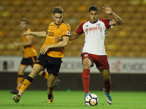 Supporting image for story: Wolves youngster Will Randall pens contract before leaving on-loan