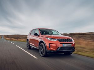 Supporting image for story: UK Drive: Updates bring added refinement to the Land Rover Discovery Sport