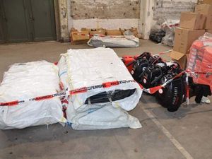 Supporting image for story: Suspects arrested in international operation targeting people-smuggling gang