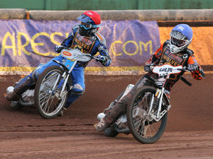 Supporting image for story: Wolves face old boy Ty Proctor