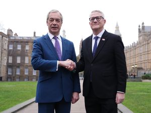 Supporting image for story: Farage says ‘centre right is uniting’ as he welcomes Andrew Rosindell to Reform