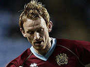 Supporting image for story: Walsall sign Burnley frontman Jones