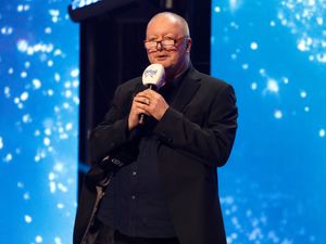 Supporting image for story: Broadcaster Steve Allen steps down from LBC after 44 years