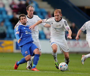Andy McWilliams of Stalybridge Celtic and Mike Grogan of AFC Telford United