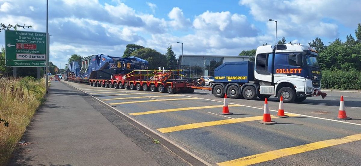 Motorists warned to expect delays as huge 581 tonne abnormal load snakes through Staffordshire this morning