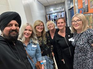Supporting image for story: Former students and teachers gather at Walsall school one last time before its demolition