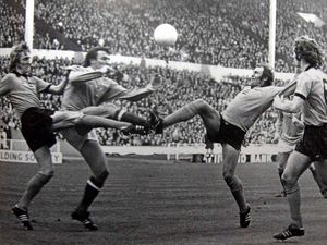 Supporting image for story: Wolves old boys pledge support for hero Mike Bailey