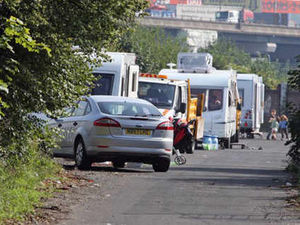 Supporting image for story: Travellers set up camp at fly-tipping hotspot