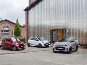 Supporting image for story: Smart reveals overhauled model range as it switches to only sell EVs