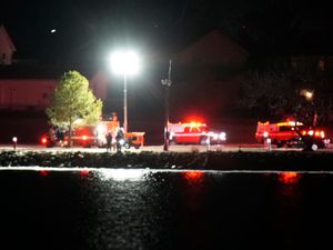 Supporting image for story: Trump briefed on ‘terrible accident’ after jet collides with Army helicopter