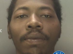 Supporting image for story: Robber who sexually assaulted police officer arresting him is jailed  