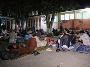 Supporting image for story: Afghanistan earthquake death toll jumps to more than 2,200, say Taliban