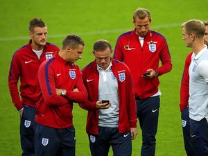 Supporting image for story: England players to be briefed on cyber security during World Cup