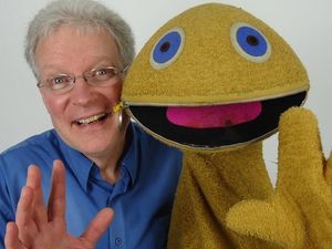 Supporting image for story: Rainbow Puppeteer Ronnie Le Drew coming to Wolverhampton