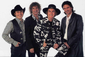 Supporting image for story: Slade announce Wrexham show