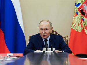 Supporting image for story: Putin says Russia will stick to nuclear arms limits for one more year