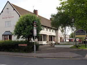 Supporting image for story: Masked men with knives steal £5k in raid on pub