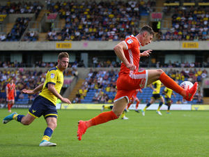 Supporting image for story: Oxford United 1 Shrewsbury Town 1 - Report and pictures