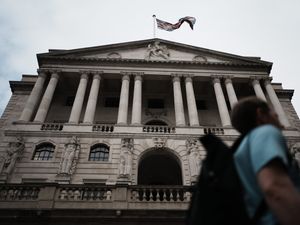 Supporting image for story: Bank of England slows rate it sells off government bonds
