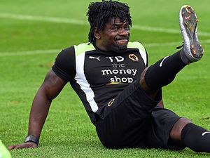 Supporting image for story: Tony Daley tips Villa to edge derby day against Wolves