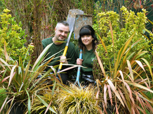 Supporting image for story: Volunteers appeal as exotic zoo bids to plant 3,000 trees for the Queen's Jubilee