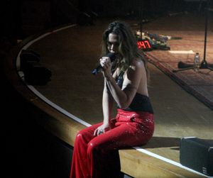 Beth Hart at Birmingham Symphony Hall. Pictures by: Andy Shaw