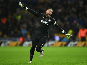 Supporting image for story: Wolves to make goalkeeper decision for FA Cup clash