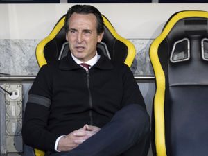 Supporting image for story: Unai Emery defends Aston Villa striker over disallowed goal celebration