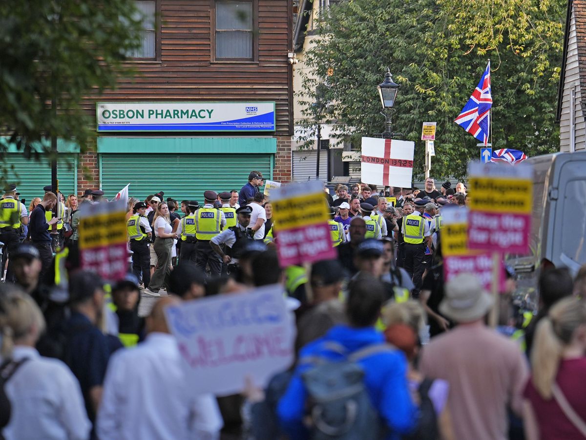 Protests and counter protests to be held outside asylum hotels across UK