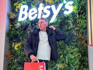 Supporting image for story: Betsy's Burgers to open new Pronto outlet at Wolverhampton's Bentley Bridge