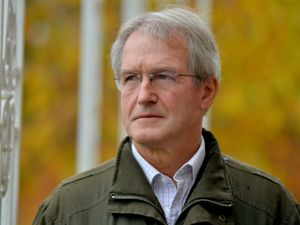 Supporting image for story: MP confirms she will vote against Owen Paterson's 'witch hunt' suspension