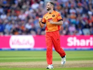 Supporting image for story: England's Chris Woakes fires up the Birmingham Phoenix