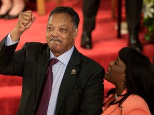 Supporting image for story: Civil rights leader Jesse Jackson dies aged 84