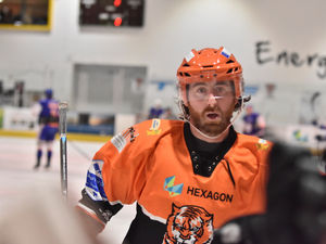 Supporting image for story: Scott McKenzie takes on Telord Tigers coach role