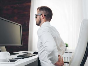 Supporting image for story: Painkiller tramadol may only have slight effect on chronic pain – study