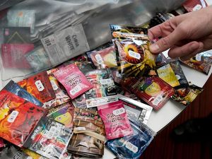 Supporting image for story: Legal highs ‘bigger threat’ than traditional drugs