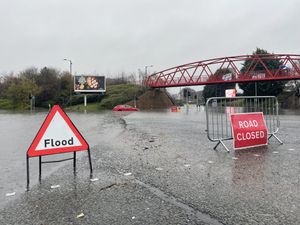 Supporting image for story: Met Office issues additional amber weather warning for rain in north east