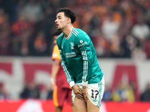 Supporting image for story: Curtis Jones calls for Liverpool to ‘stay calm’ in wake of back-to-back defeats