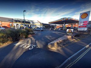 Supporting image for story: Thieves used stolen number plates in £7,000 Much Wenlock petrol station theft