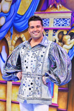 The cast of Snow White and the Seven Dwarves at Birmingham Hippodrome