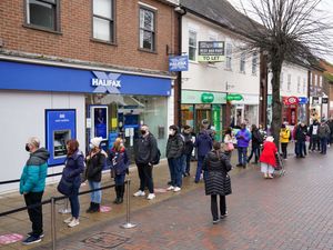 Supporting image for story: Surging demand for Covid tests creates ‘temporary pressure’ on service