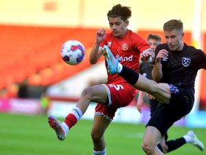 Supporting image for story: Walsall's Ronan Maher benefitting from Isaac Hutchinson's support