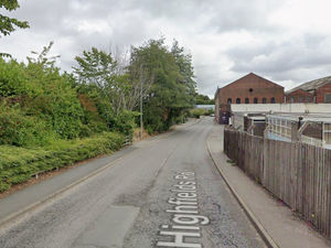 Supporting image for story: Violent disorder in a Bilston car park being probed by police - how you can help