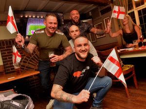 Supporting image for story: Disappointment for England fans after World Cup draw against USA