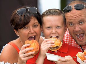 Supporting image for story: Food fans get teeth into festival
