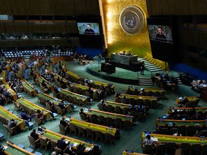 Supporting image for story: US votes against UN resolution demanding Russia withdraw its forces from Ukraine